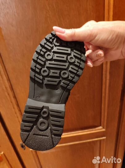 Ботинки новые кожа Турция 26-29