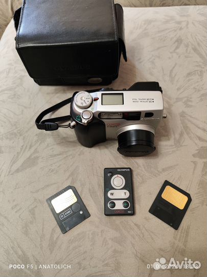 Цифровой фотоаппарат Olympus