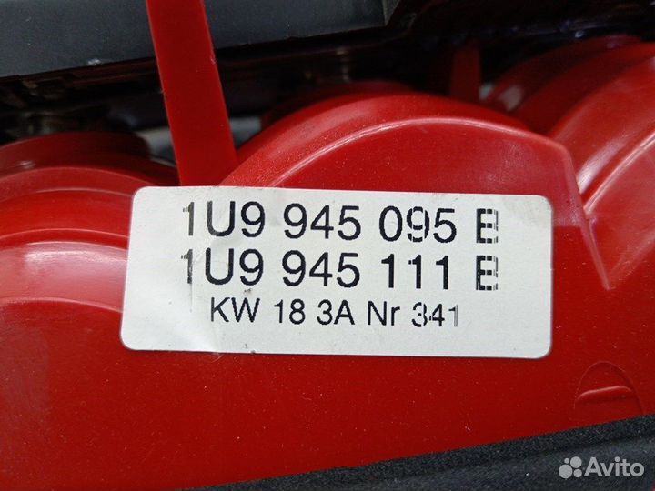 Фонарь задний левый для Skoda Octavia 1U