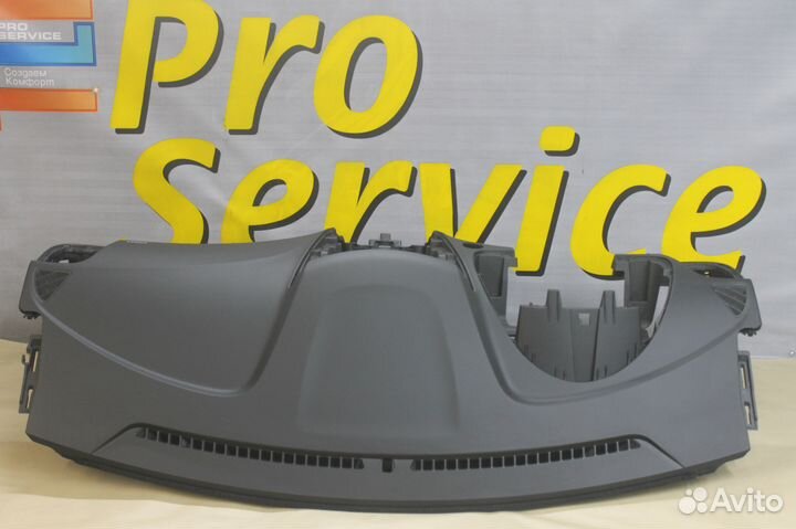 Торпедо Hyundai Solaris панель приборов