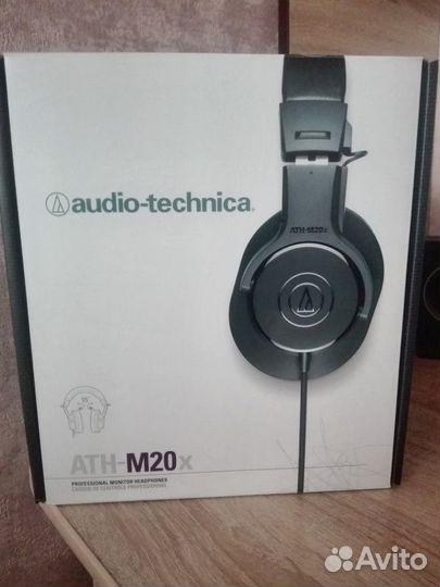 Проводные наушники Audio-Technica ATH-M20X