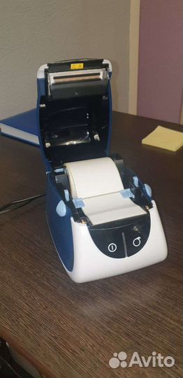 Принтер для печати на липких этикетках и чеках