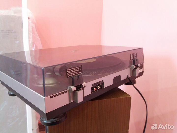 Проигрыватель винила stantion STR8 30