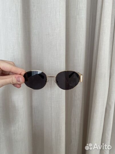 Солнцезащитные очки