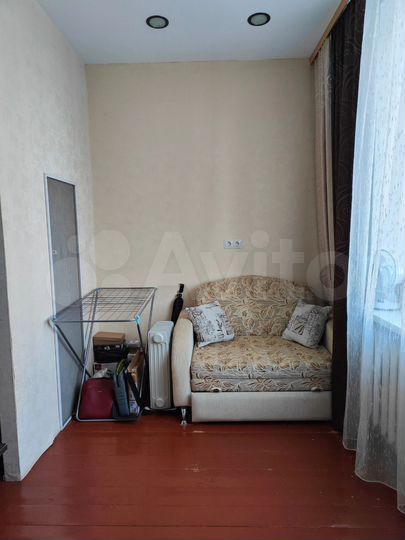 Комната 31,5 м² в 2-к., 4/4 эт.