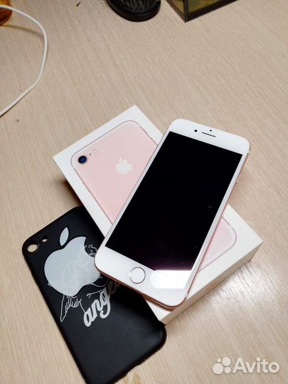 iPhone 7, 128 ГБ
