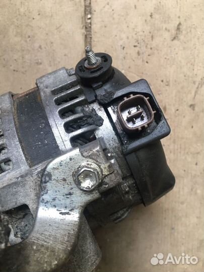 Генератор Toyota Rav 4 40 diesel