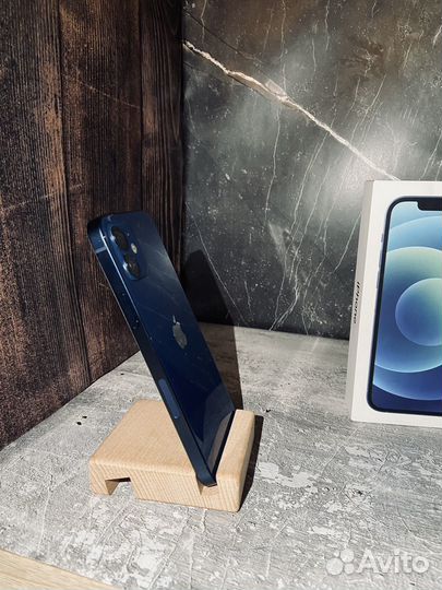 iPhone 12, 64 ГБ