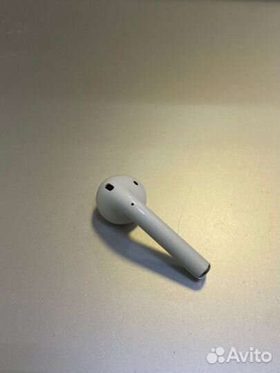 Airpods 1 наушник правый