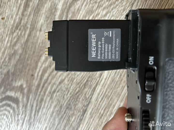 Battery grip на Canon