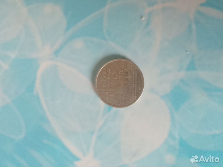 1 бат 2011 Таиланд