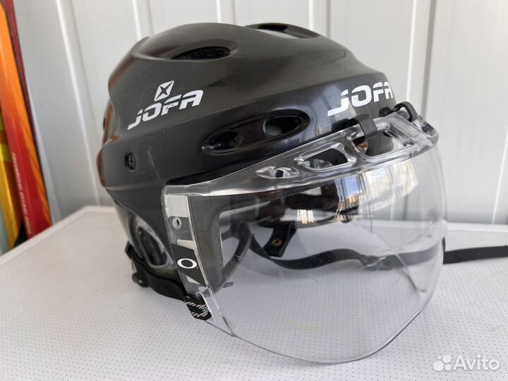 Хоккейный шлем jofa