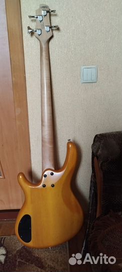 Бас гитара Cort Action