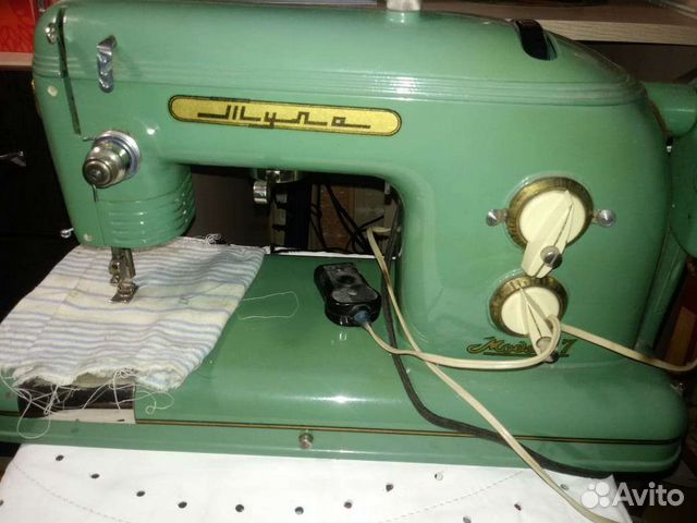 Швейная машина