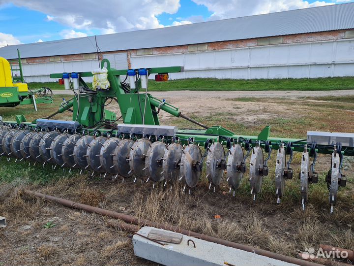 Разбрасыватель удобрений Комплекс Агро Ликвилайзер 9000, 2022