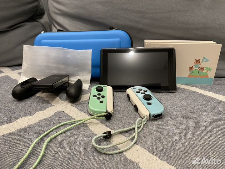 Nintendo switch animal crossing edition