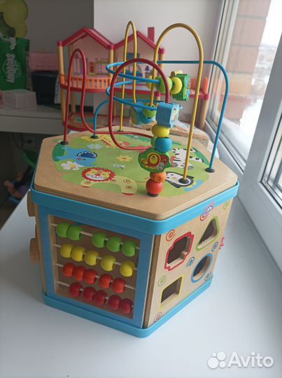 Бизиборд деревянный и лабиринтом