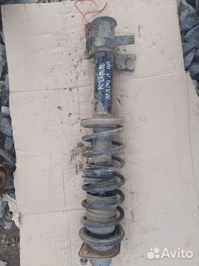 Стойка передняя правая Nissan March K11