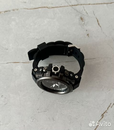 Часы Casio G-shock