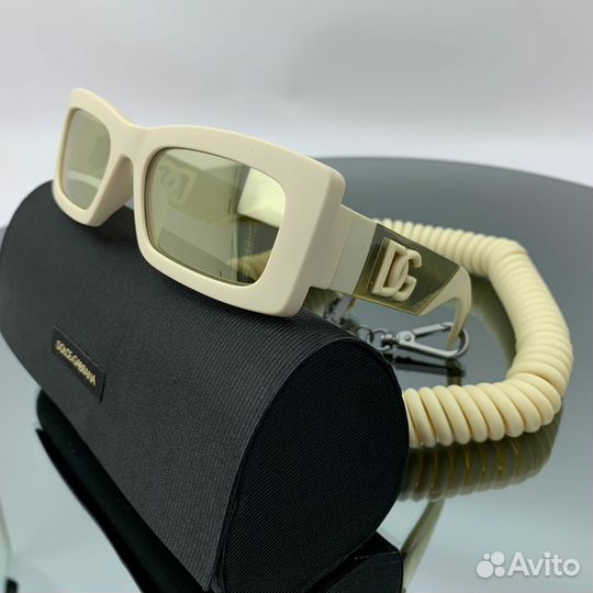 Солнцезащитные очки Dolce Gabbana