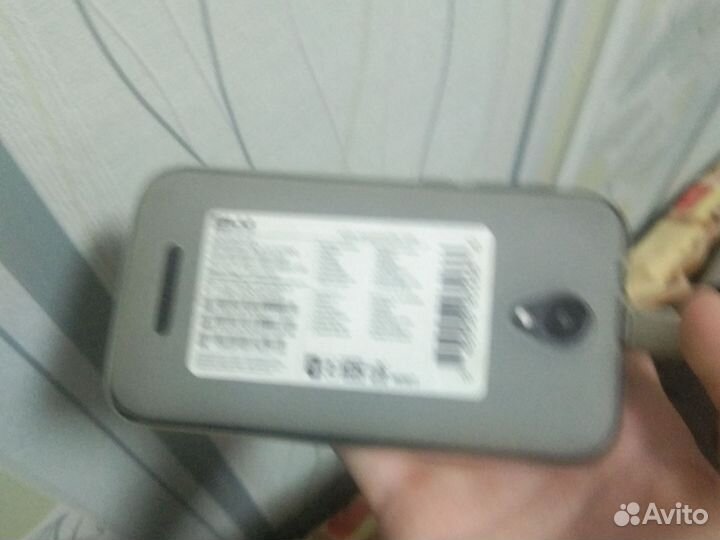 BLU Advance L4, 8 ГБ