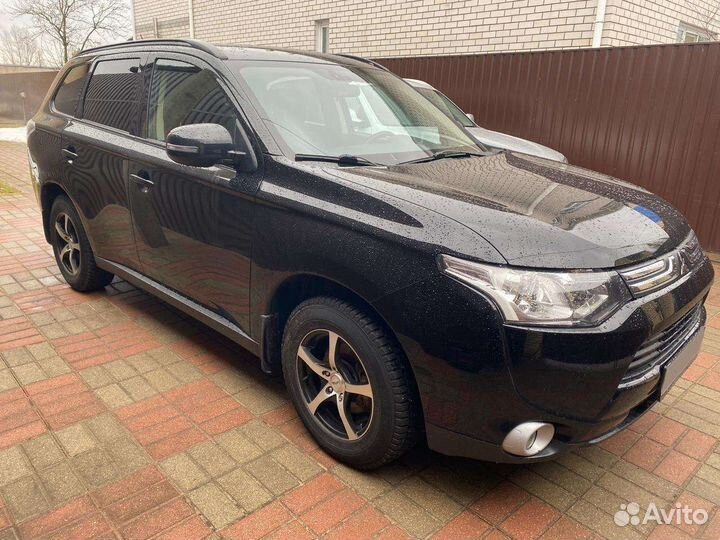 Mitsubishi Outlander 2.4 CVT, 2012, 175 000 км