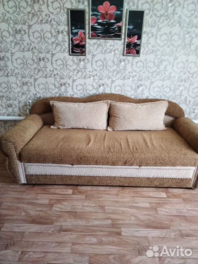 Диван раскладной с креслами