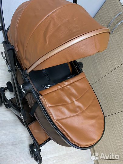 Коляска 3 в 1 Эко кожа (новая)