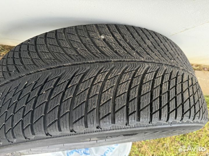 Michelin Pilot Alpin 5 SUV 275/45 R21