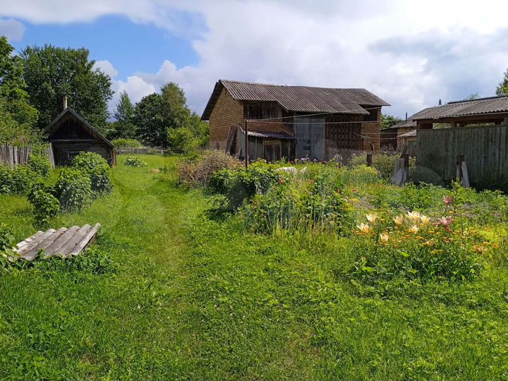 Коттедж 110 м² на участке 11 сот.