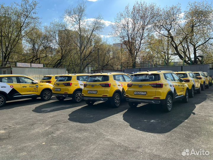 Подработка в такси на авто компании аренда