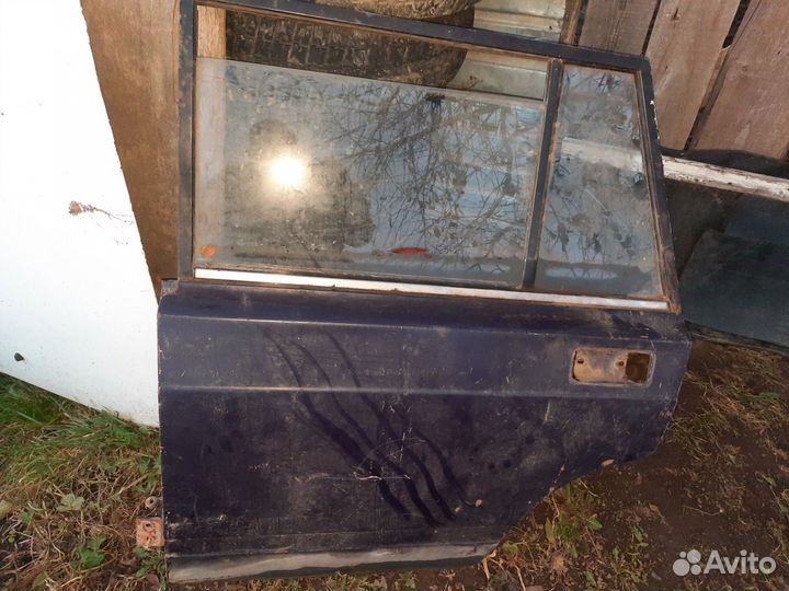Дверь задняя ваз 2104