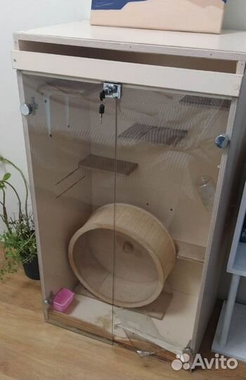 Витрина для шиншиллы или грызуна