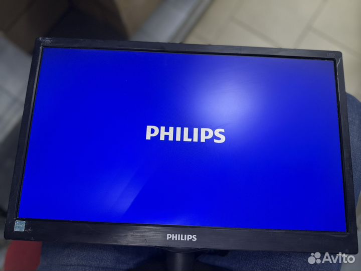 Монитор Philips