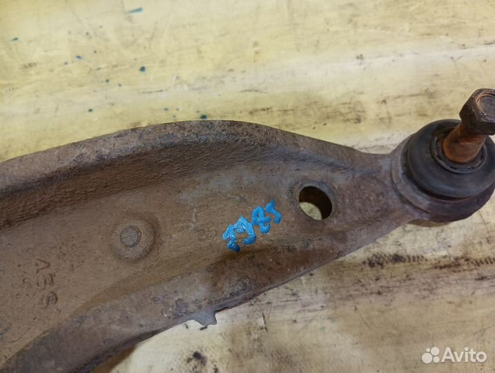 Рычаг задний верхний левый Suzuki Grand Vitara