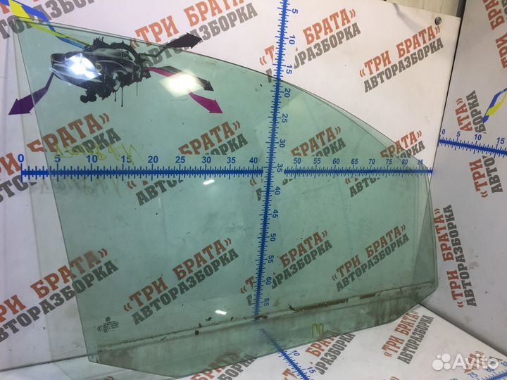 Фольксваген Туран Стекло двери передней правой AS2