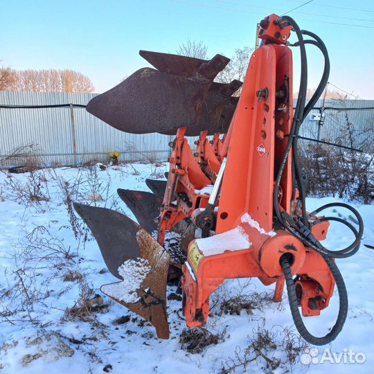 Плуг оборотный