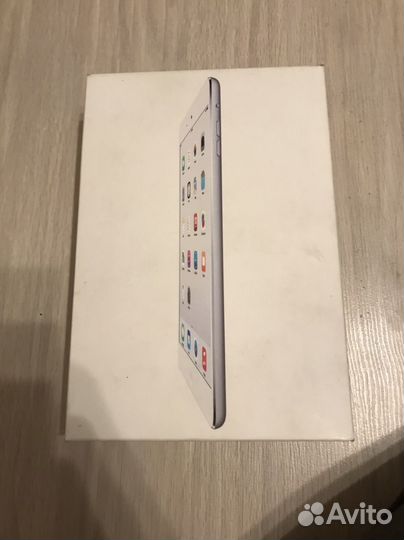 iPad mini коробка