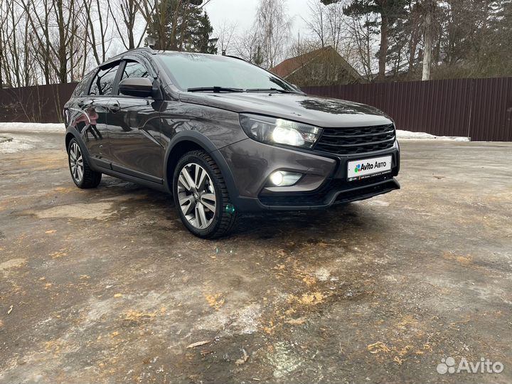 LADA Vesta Cross 1.8 МТ, 2022, 70 000 км