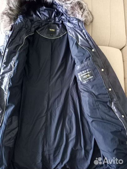 Пуховик женский