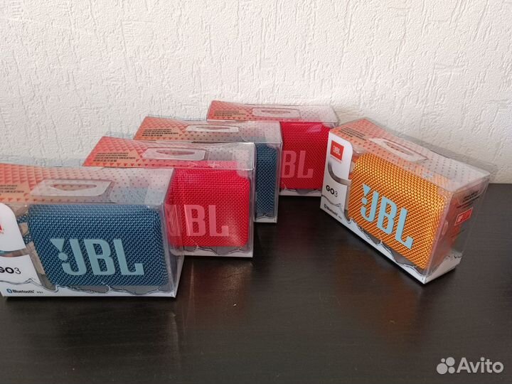 Колонка jbl go 3