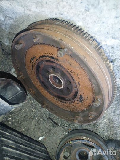 Маховик mercedes Benz E 210