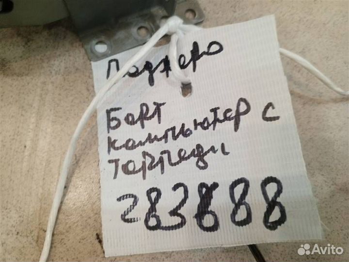 Дисплей информационный Mitsubishi Pajero iO 1998