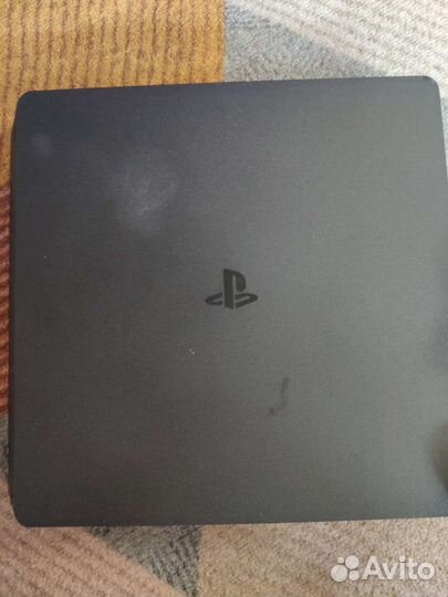 Sony PS4 Slim 1TB с дисками