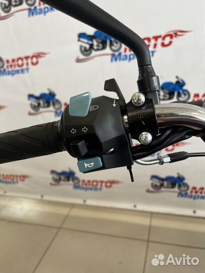 Мотоцикл Regulmoto SK200-8 красный