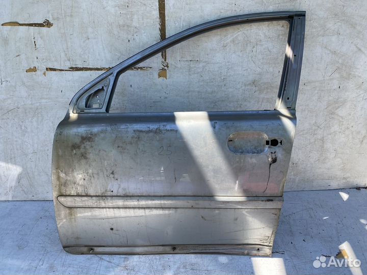 Volvo xc90 передняя левая дверь