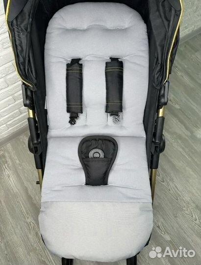 Матрасик для прогулочной коляски универсальный