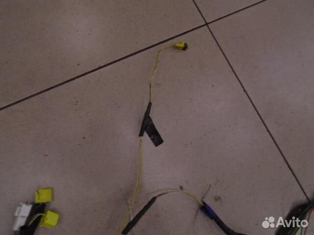 Проводка салона (жгут) Pontiac Vibe 2002-2008