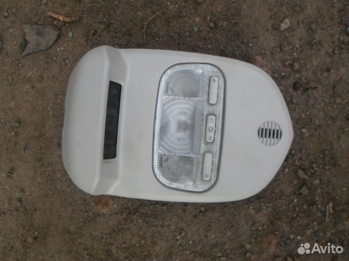 Peugeot 308 408 плафон освещения
