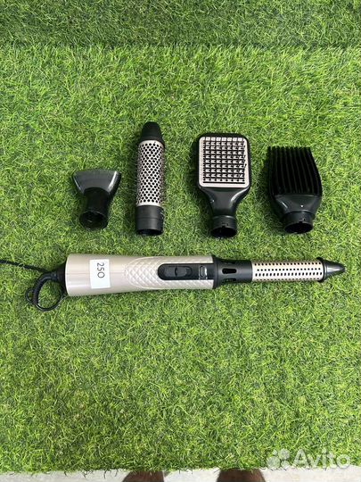 Фен-щетка Philips HP8657